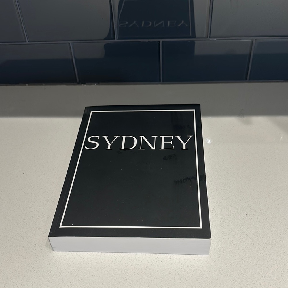 Black and White 'SYDNEY' Table Decor Book
